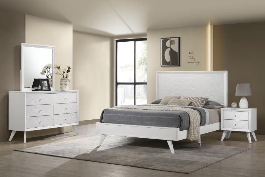 Janelle White 4 Pc Bedroom Collection 223651Q-S4