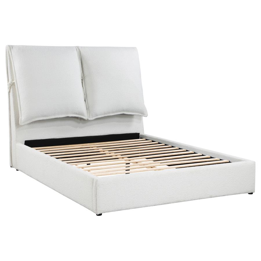 Gwendoline 306040Q White Boucle Bed