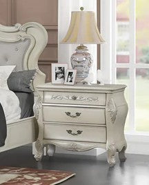 McFerran B8300 Nightstand