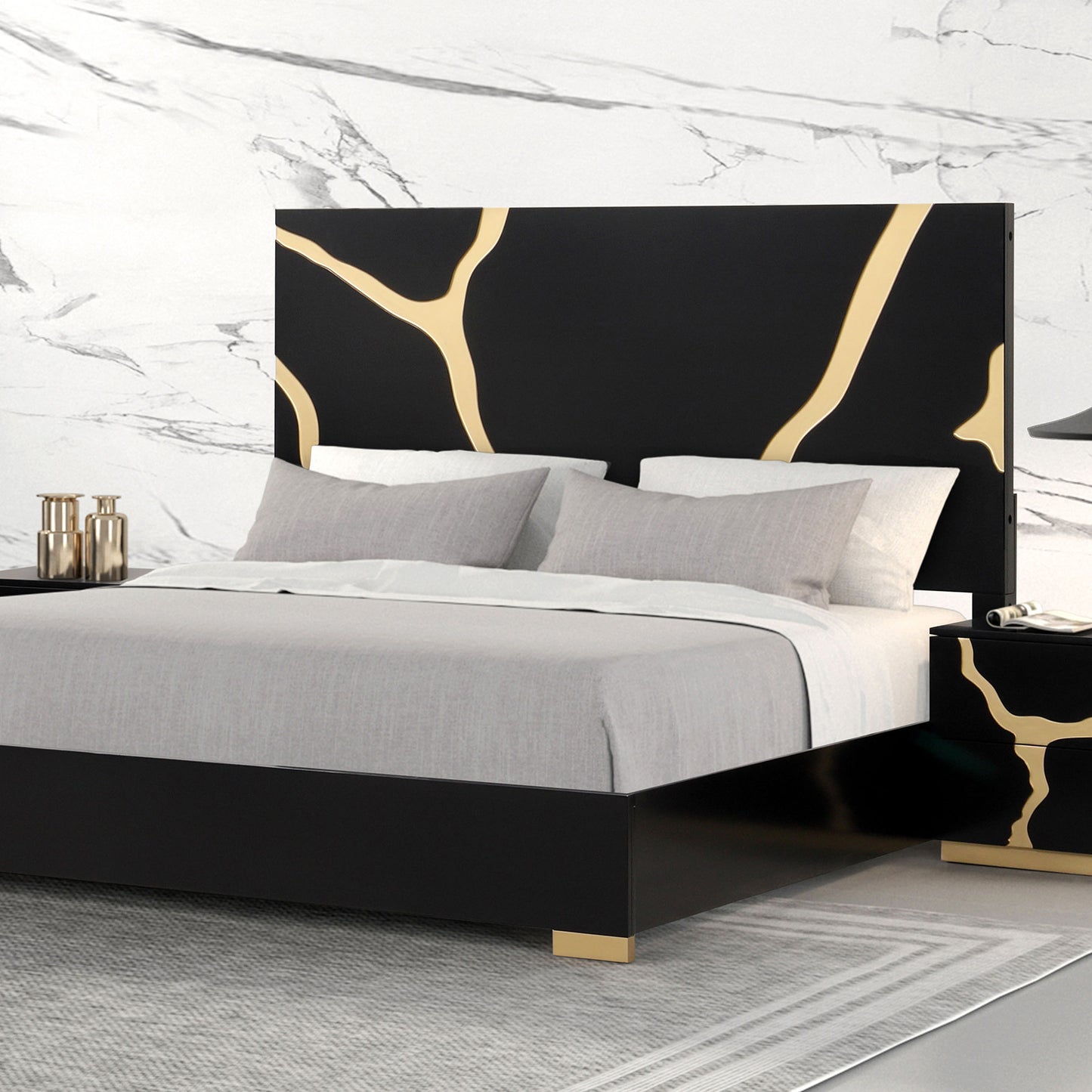 Goldsberg Eastern King Bed FM7425BK-G-EK