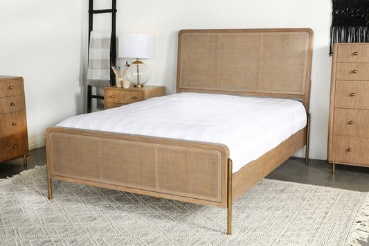 Arini Queen Bed 224300Q