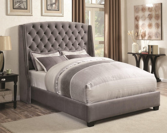 Pissaro Eastern King Bed 300515KE