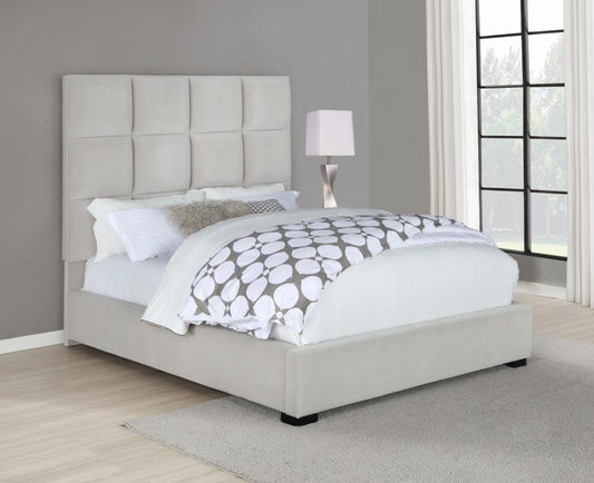 Panes Eastern King Bed 315850KE