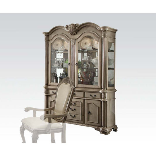 Chateau de Ville 64069A Buffet & Hutch