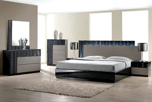 Romania 4 Pc Bedroom Set by Best Master - King Bed