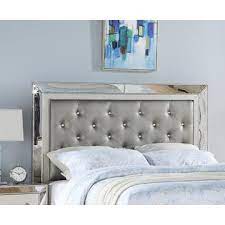 F9429Q Queen Bed