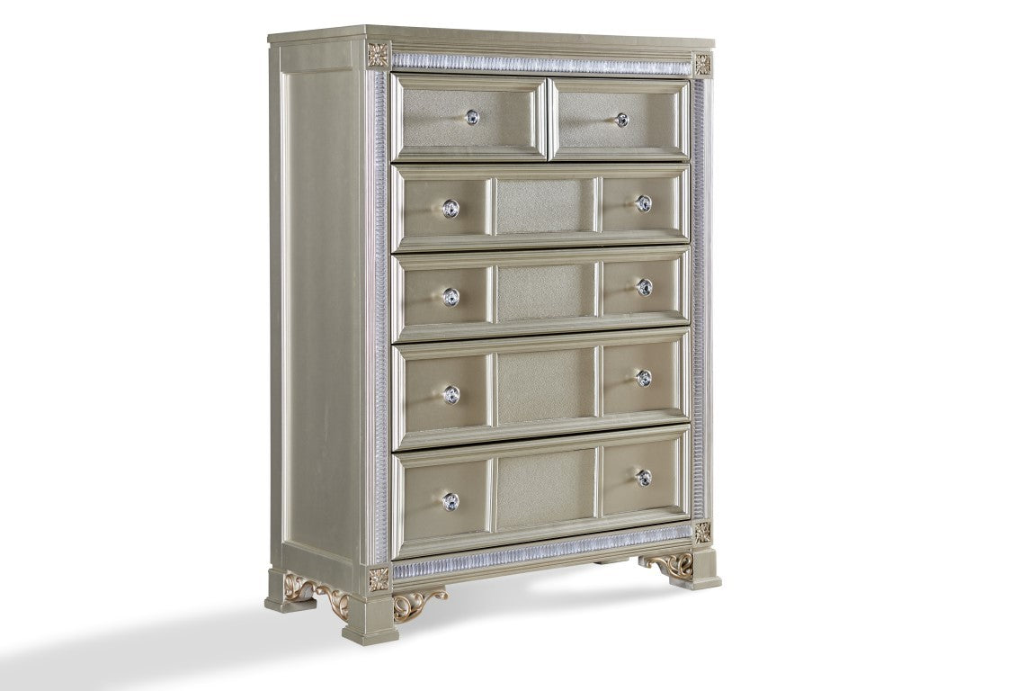 Tiffany Chest 1600-07