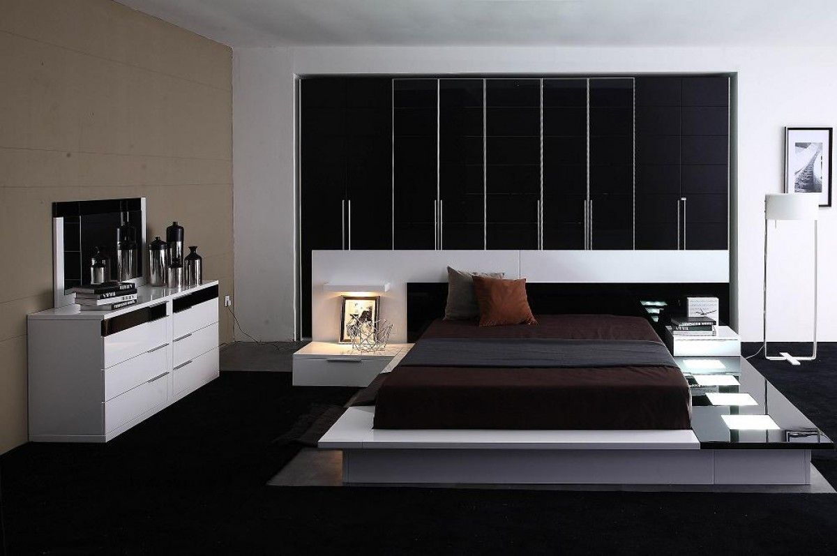 Impera Bedroom Collection by VIG - Contemporary